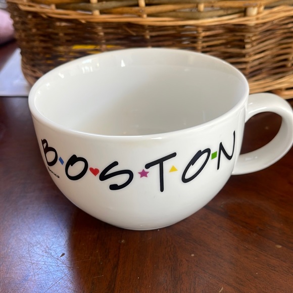 Friends tv Boston style mug nwt - Picture 1 of 3